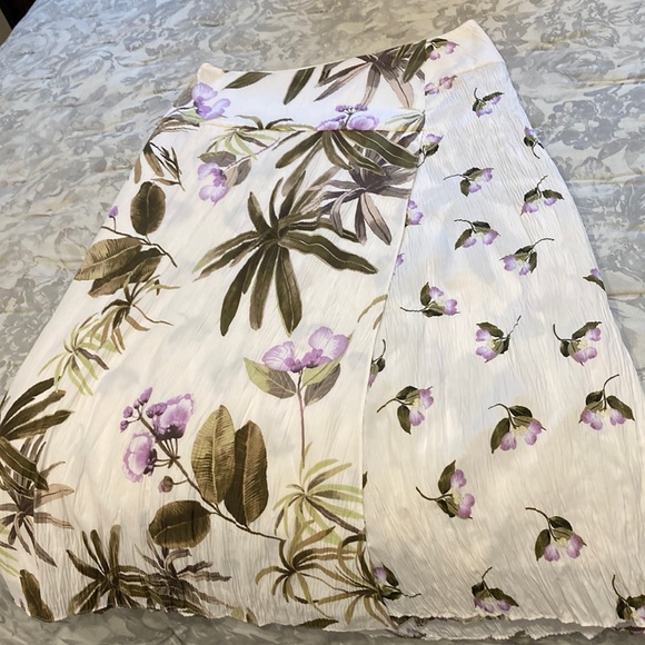 Gorgeous Vince Skirt - Picture 4 of 16